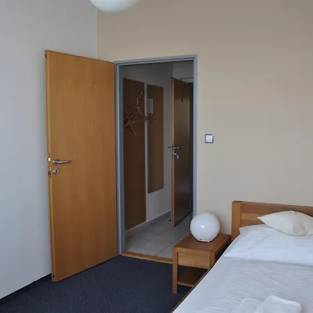 Hotel Lions 3*