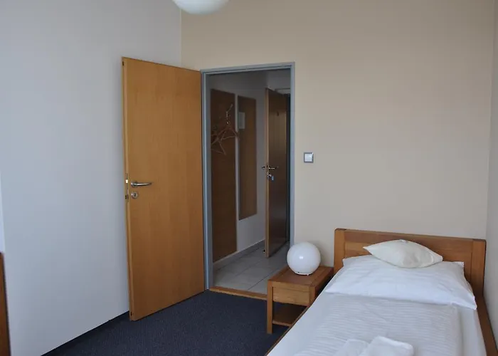 Hotel Lions 3*