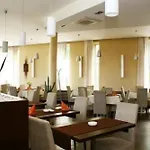 Hotel Lions 3*