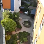 Hotel Lions
