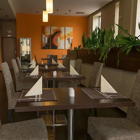 Lions Hotel 3*